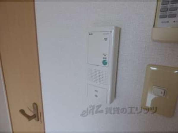 インターホン