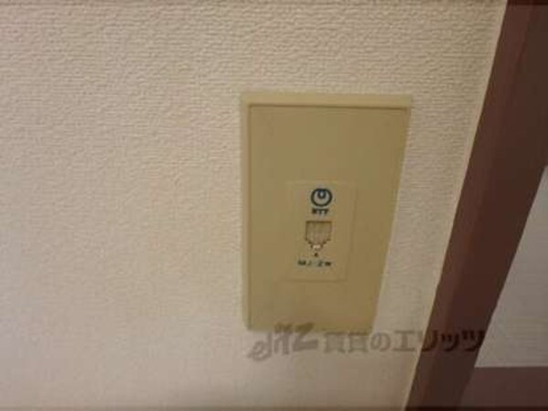 電話端子