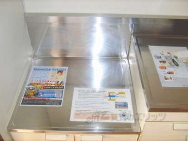 キッチン(二口コンロ置けます)