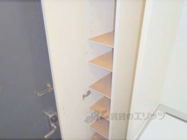 下駄箱(下駄箱が元から設置済みです。)