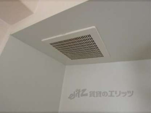 キッチン(換気扇)