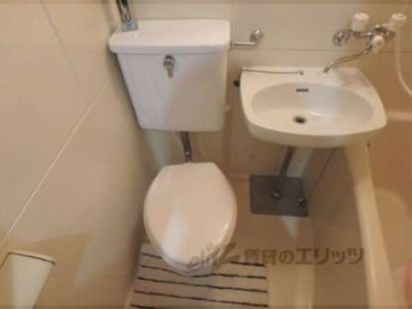 トイレ(トイレだけきれいになっている・・・)