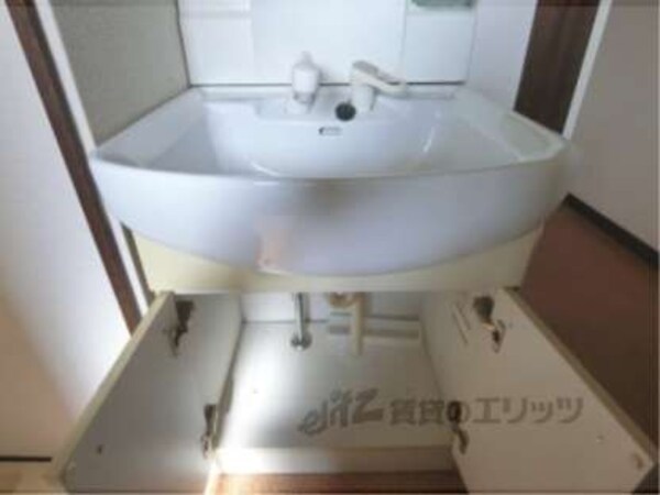 洗面所