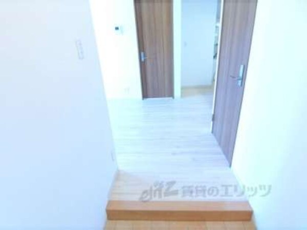 イメージ写真(玄関から入ってきたイメージ)