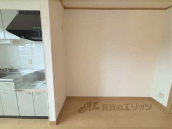冷蔵庫置場