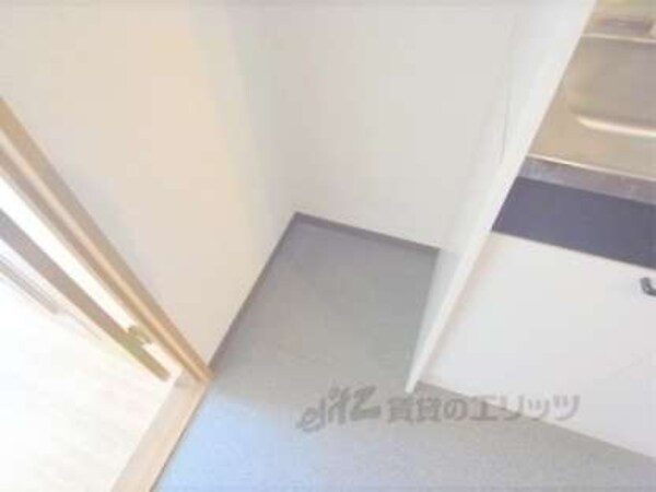 冷蔵庫置場