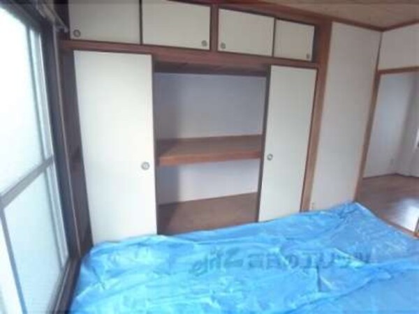 和室(日よけの為シート有)