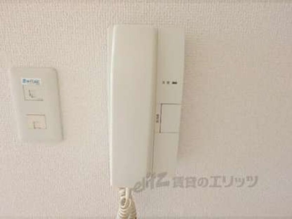 インターホン