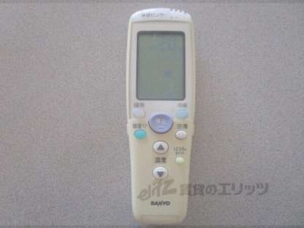 エアコンリモコン