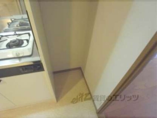 冷蔵庫置場