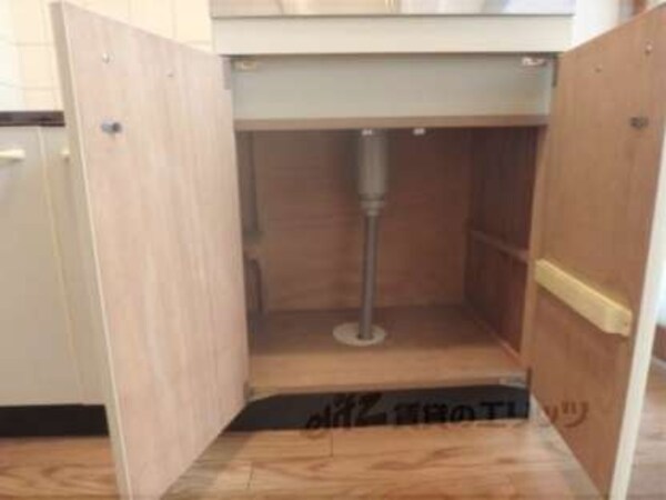 キッチン下部収納