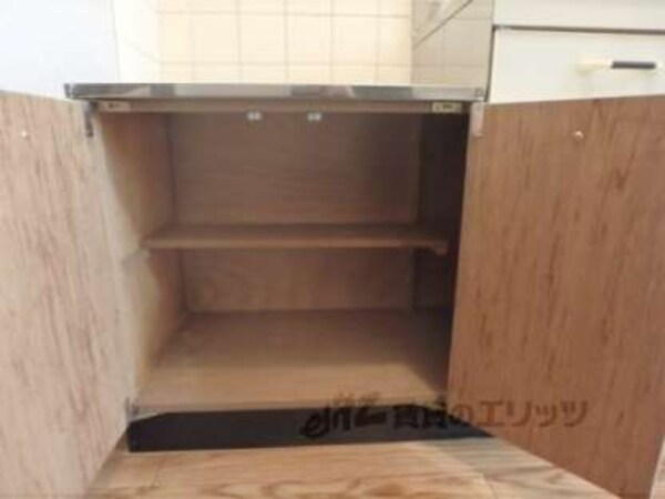 キッチン下部収納