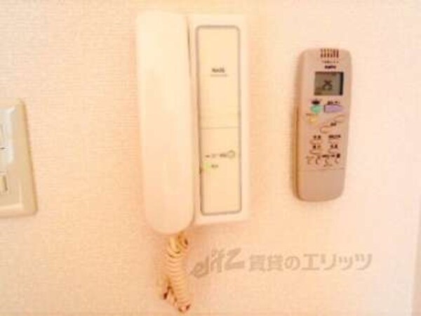 インターホン