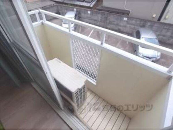 ベランダ(ゆったりとしたベランダスペースです。)