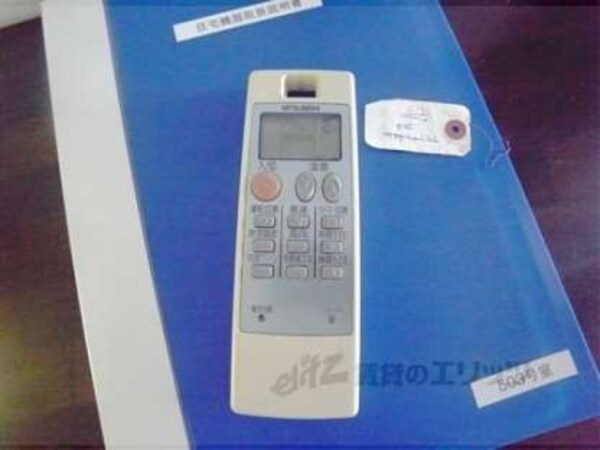 エアコンリモコン