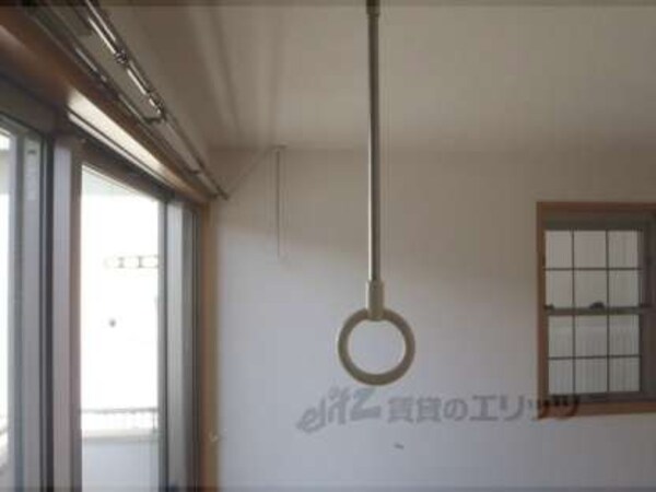 物干し竿吊るし