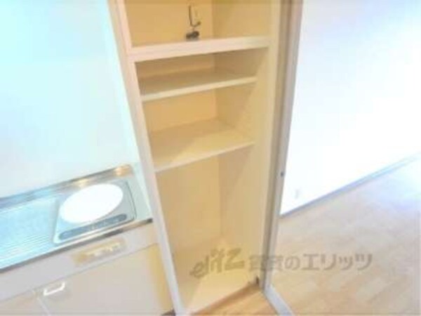 冷蔵庫置場