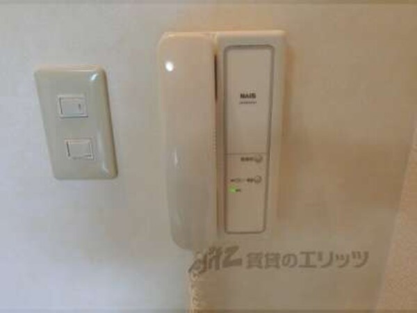 インターホン