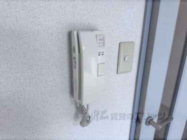 インターホン