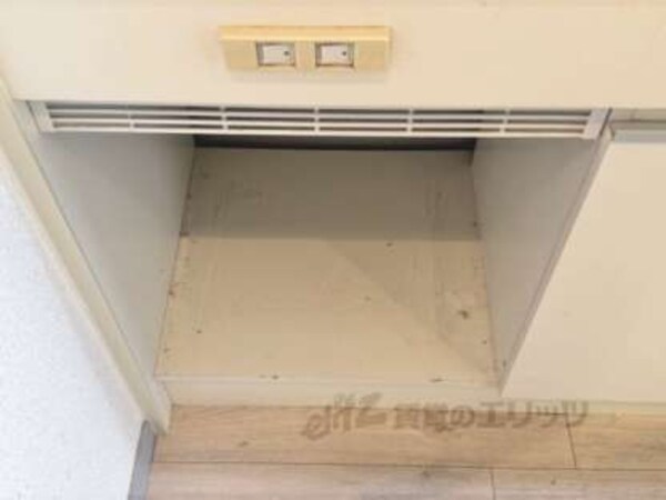 冷蔵庫置場