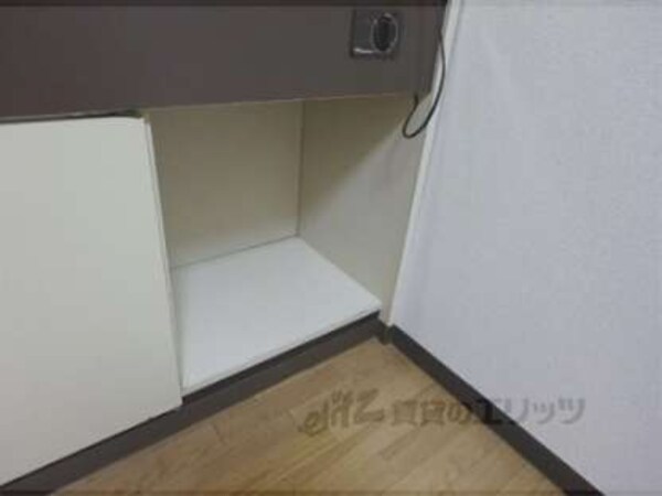 冷蔵庫置場