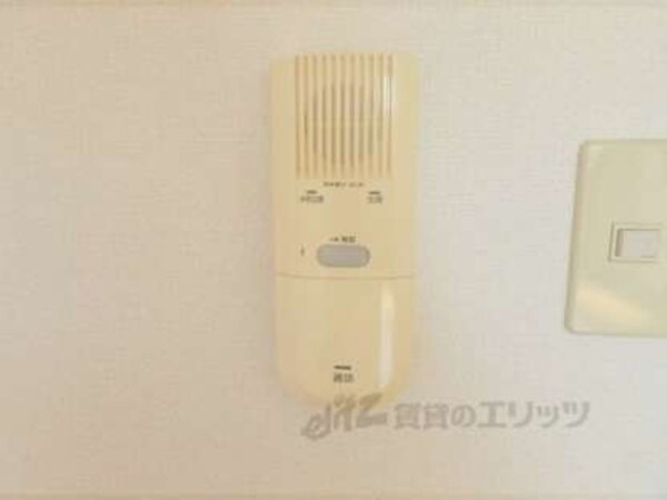 インターホン