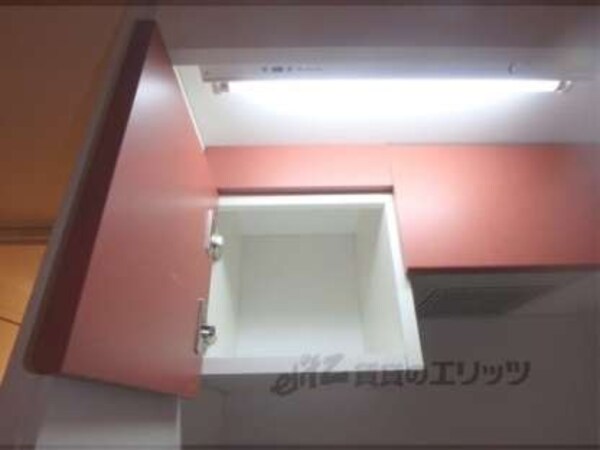上部収納