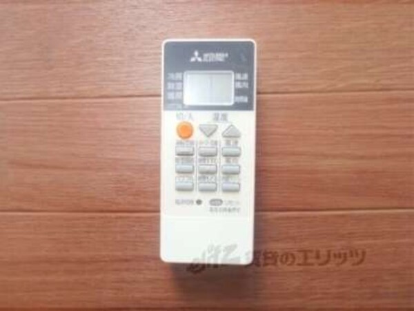 エアコンリモコン