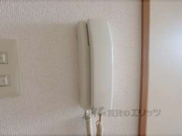 インターホン