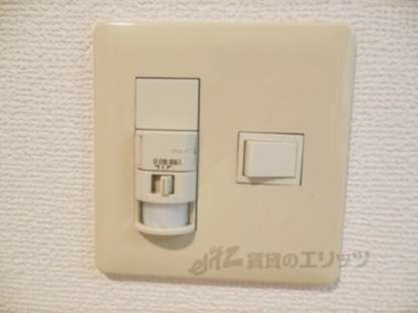 証明スイッチ
