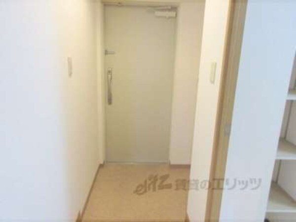 玄関(給湯スイッチ)