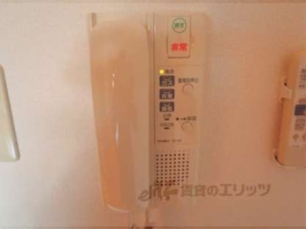 インターホン