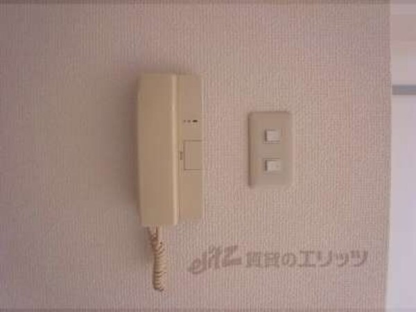 インターホン