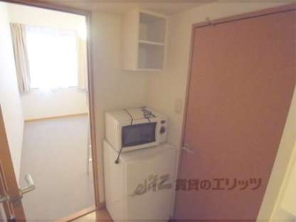 冷蔵庫、電子レンジ
