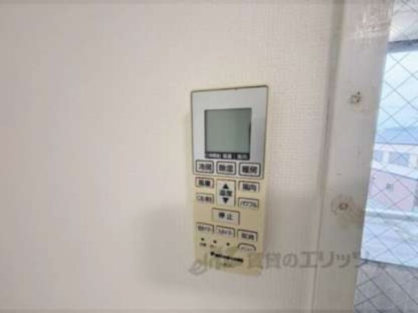 エアコンリモコン