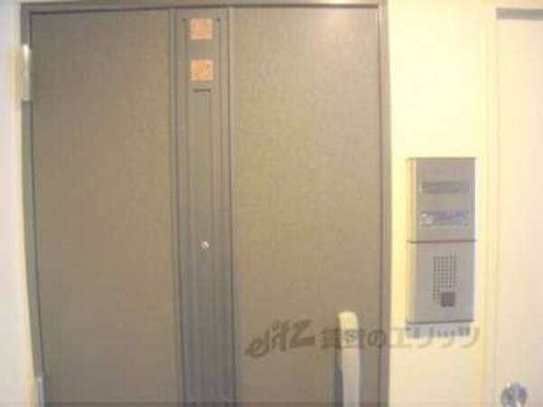 玄関(601からコピー)