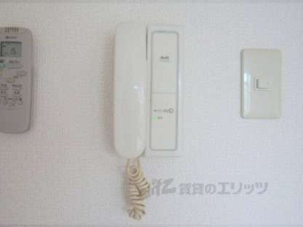 インターホン