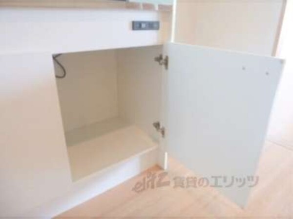 キッチン下部収納