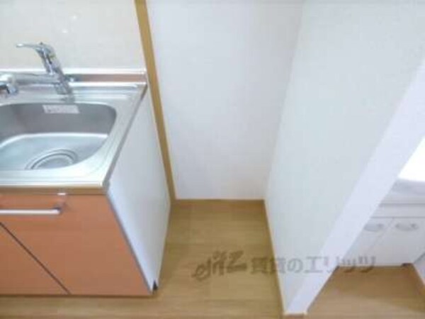 冷蔵庫置場