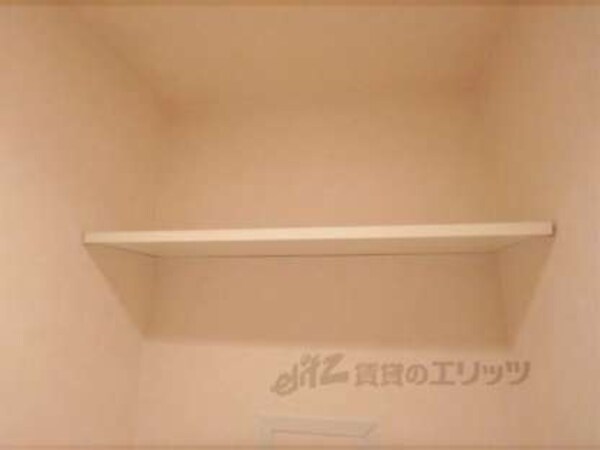 トイレ上部棚