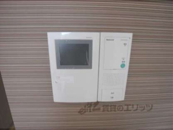 ＴＶモニターフォン(顔が映るので防犯面も安心です)