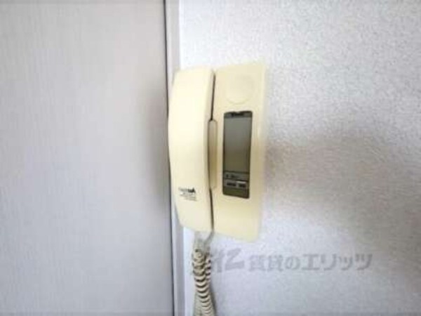 インターホン