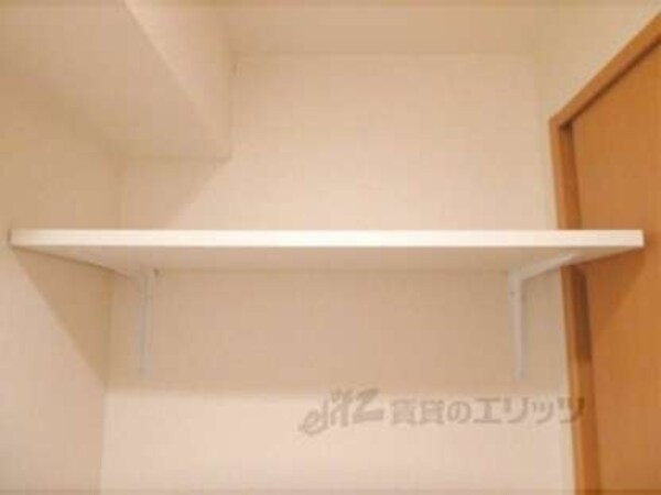 トイレ戸棚