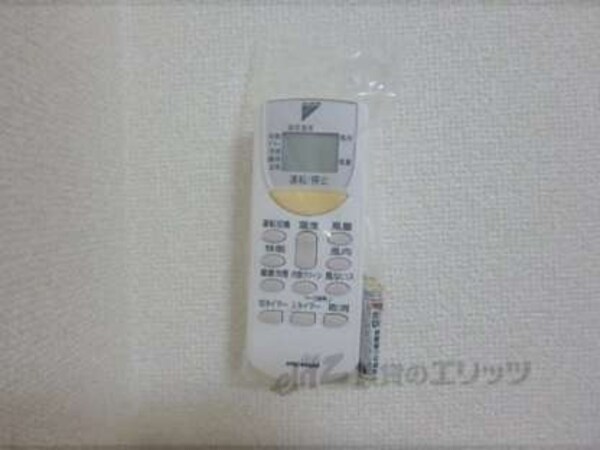エアコンリモコン
