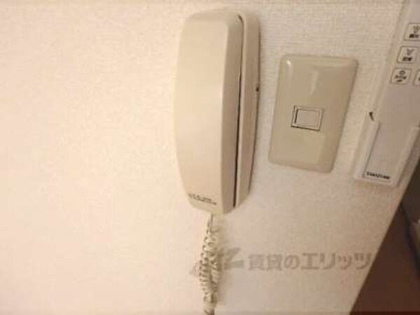 インターホン