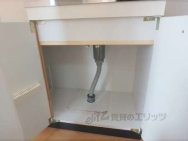 キッチン下部収納