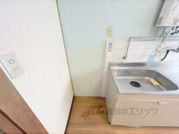 冷蔵庫置場