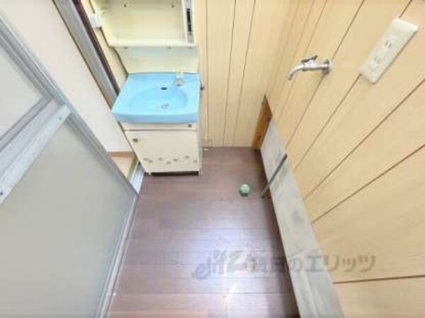 洗濯機置場