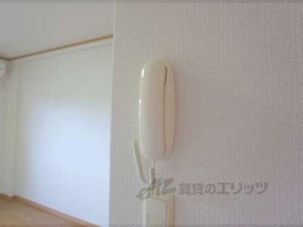 ドアフォン(安心ですね)