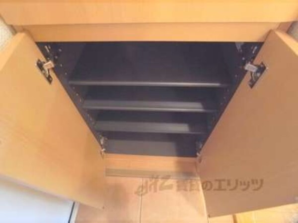 下駄箱(靴収納できますよ)
